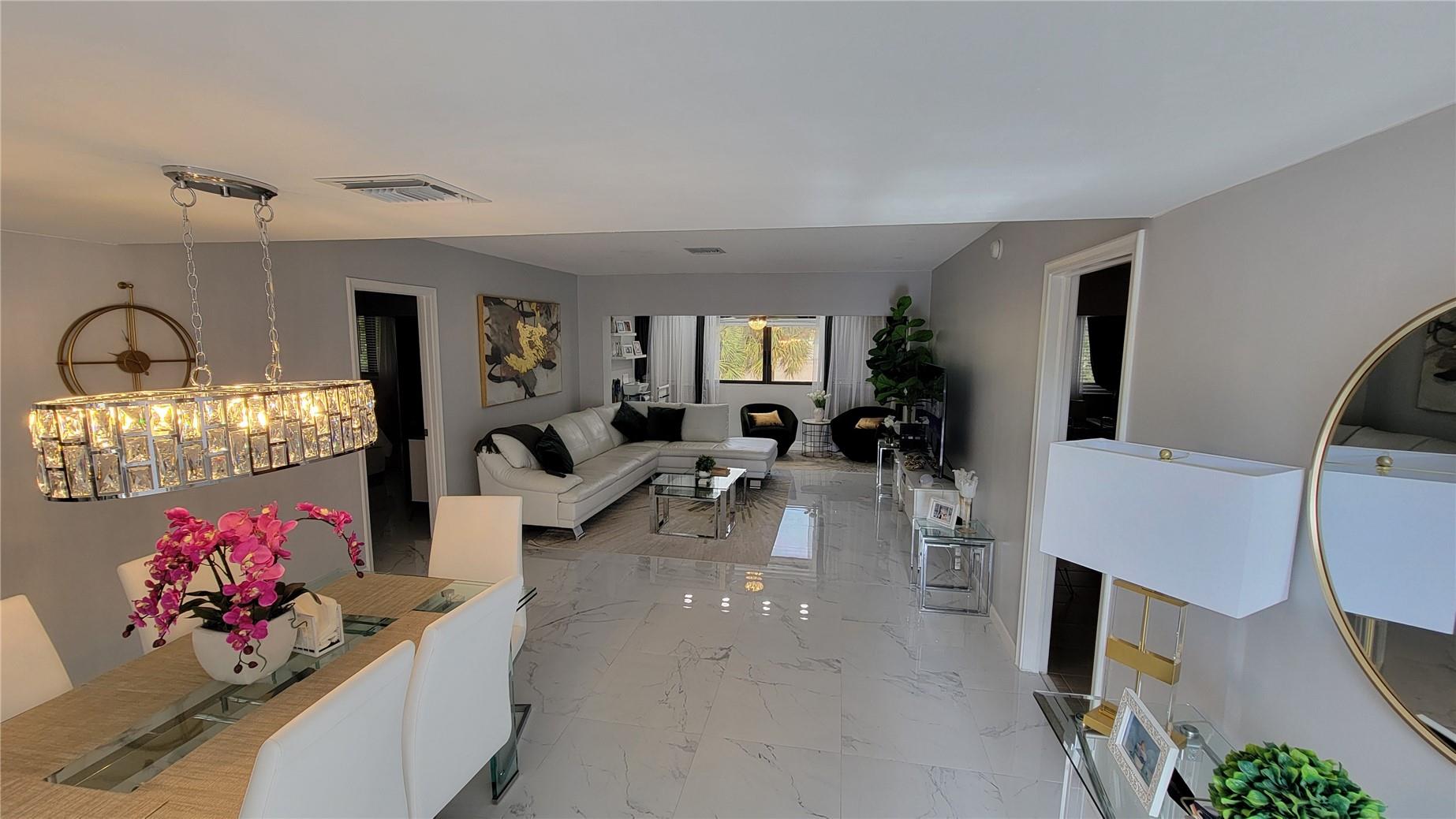 View photos, virtual tours, details... 1801 Presidential Way D202