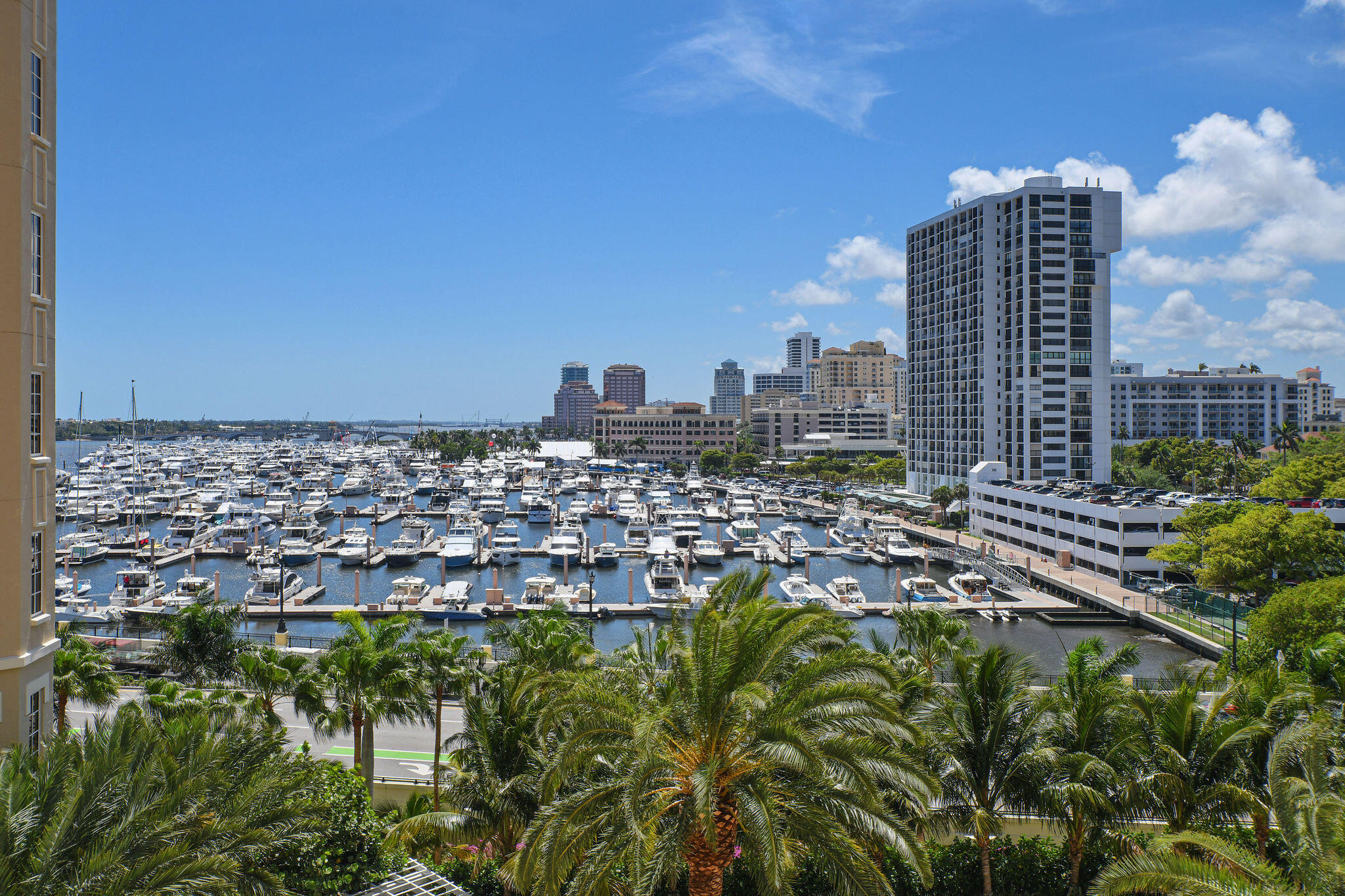 ONE WATERMARK PLACE OF THE PALM BEACHES - Residential