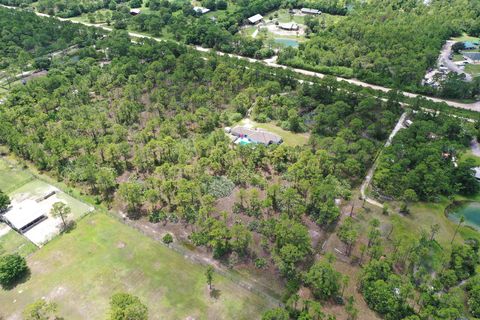 A home in Fellsmere