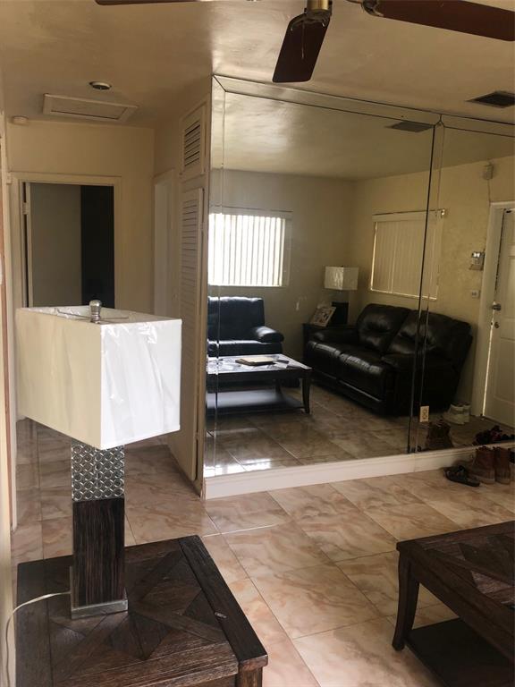 RIVERDALE ESTS SEC 1 - Residential