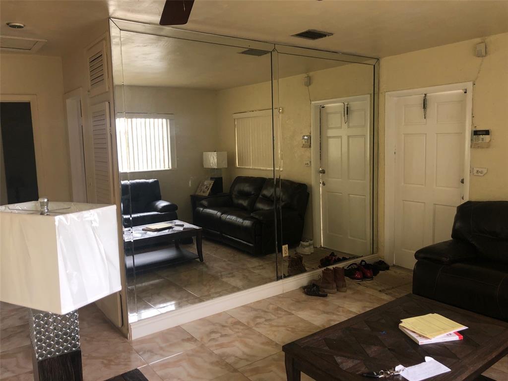 RIVERDALE ESTS SEC 1 - Residential