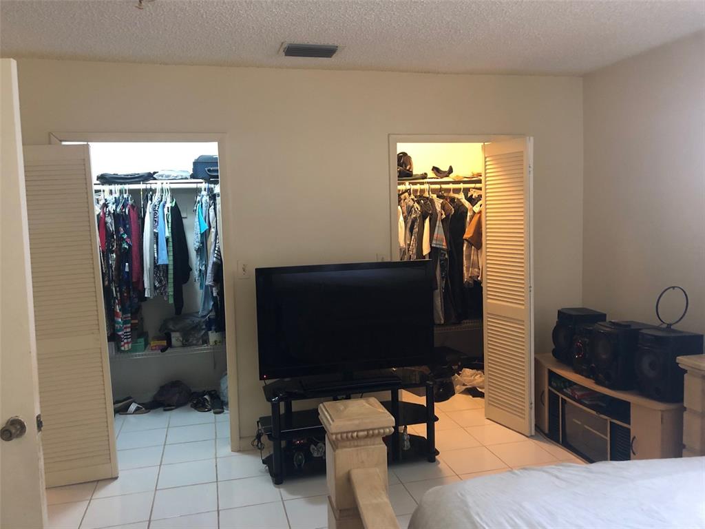 RIVERDALE ESTS SEC 1 - Residential