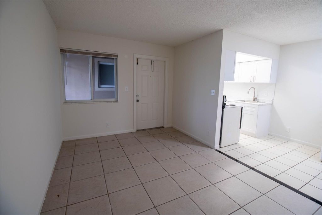 Photo of 1727 Liberty Street #5, Hollywood, FL 33020 (MLS # F10426198)