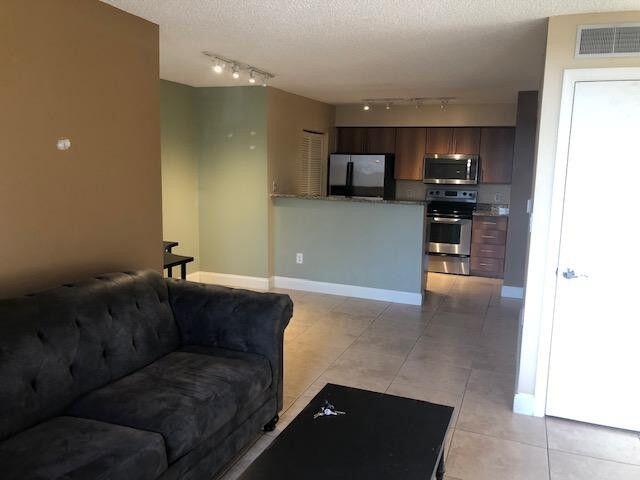 Photo of 1000 Crystal Way #C, Delray Beach, FL 33444 (MLS # R11152032)