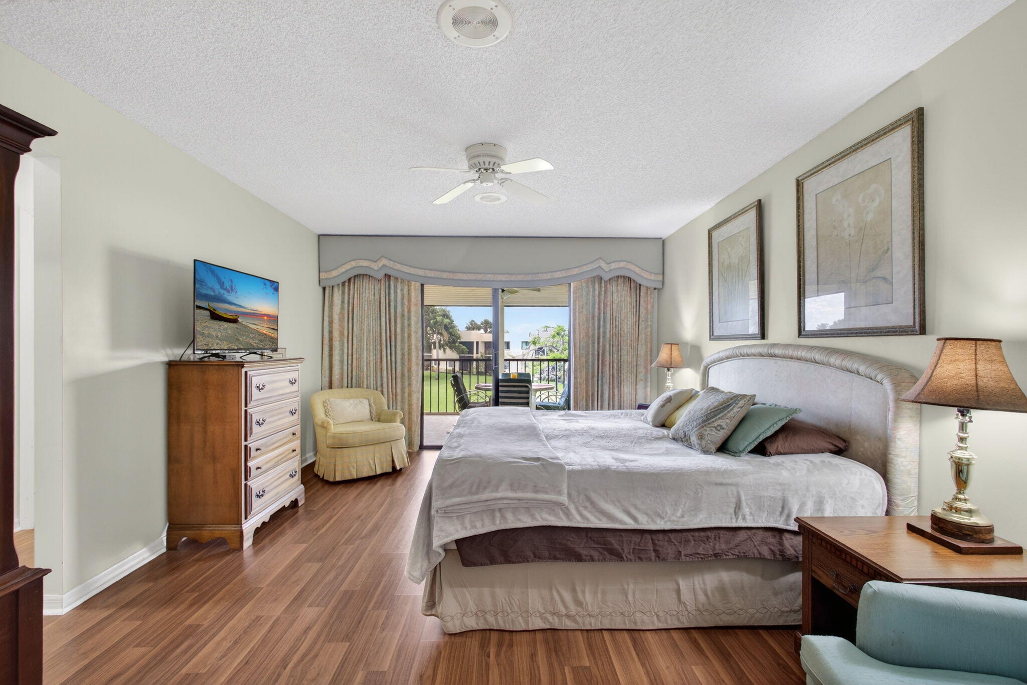 WILLIAMSBURG AT HERITAGE RIDGE CONDO - Residential