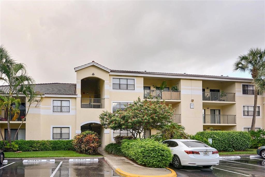 Hollywood Parc - Residential