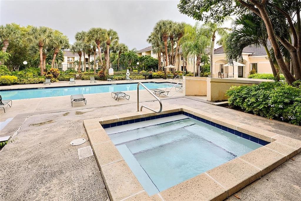 Hollywood Parc - Residential