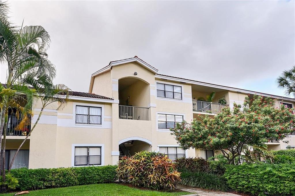 Hollywood Parc - Residential