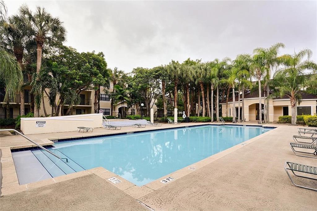 Hollywood Parc - Residential