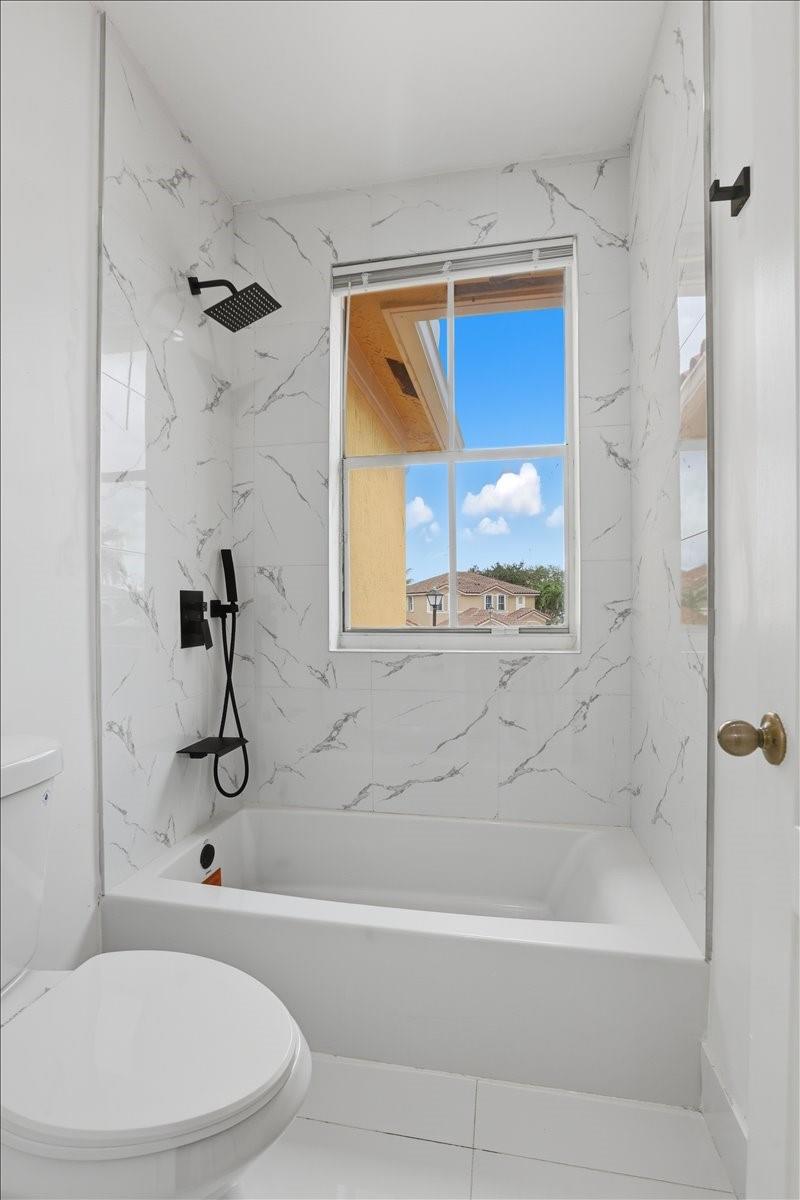 Nautica 164-36 B - Residential Lease