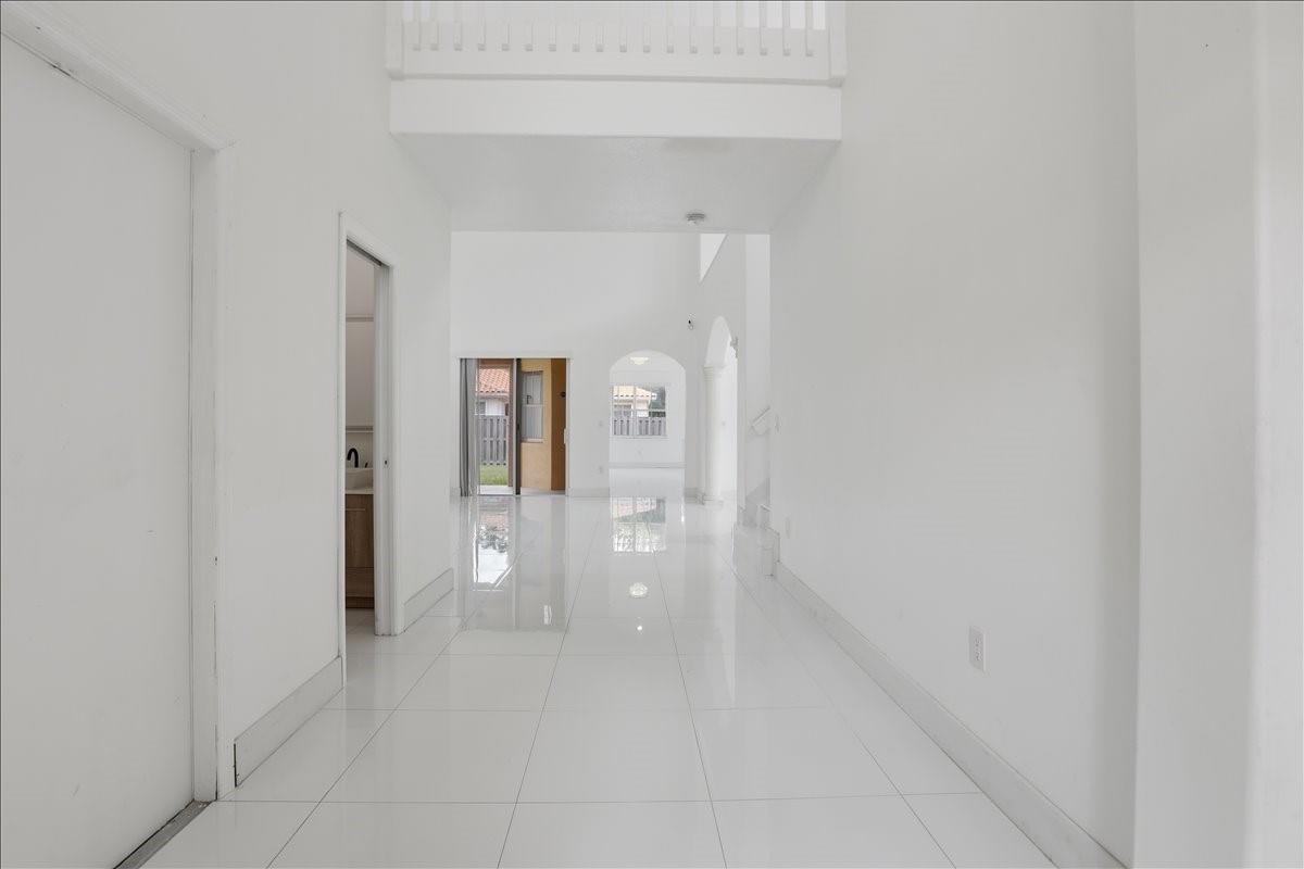 Nautica 164-36 B - Residential Lease