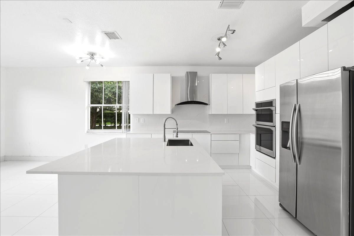 Nautica 164-36 B - Residential Lease