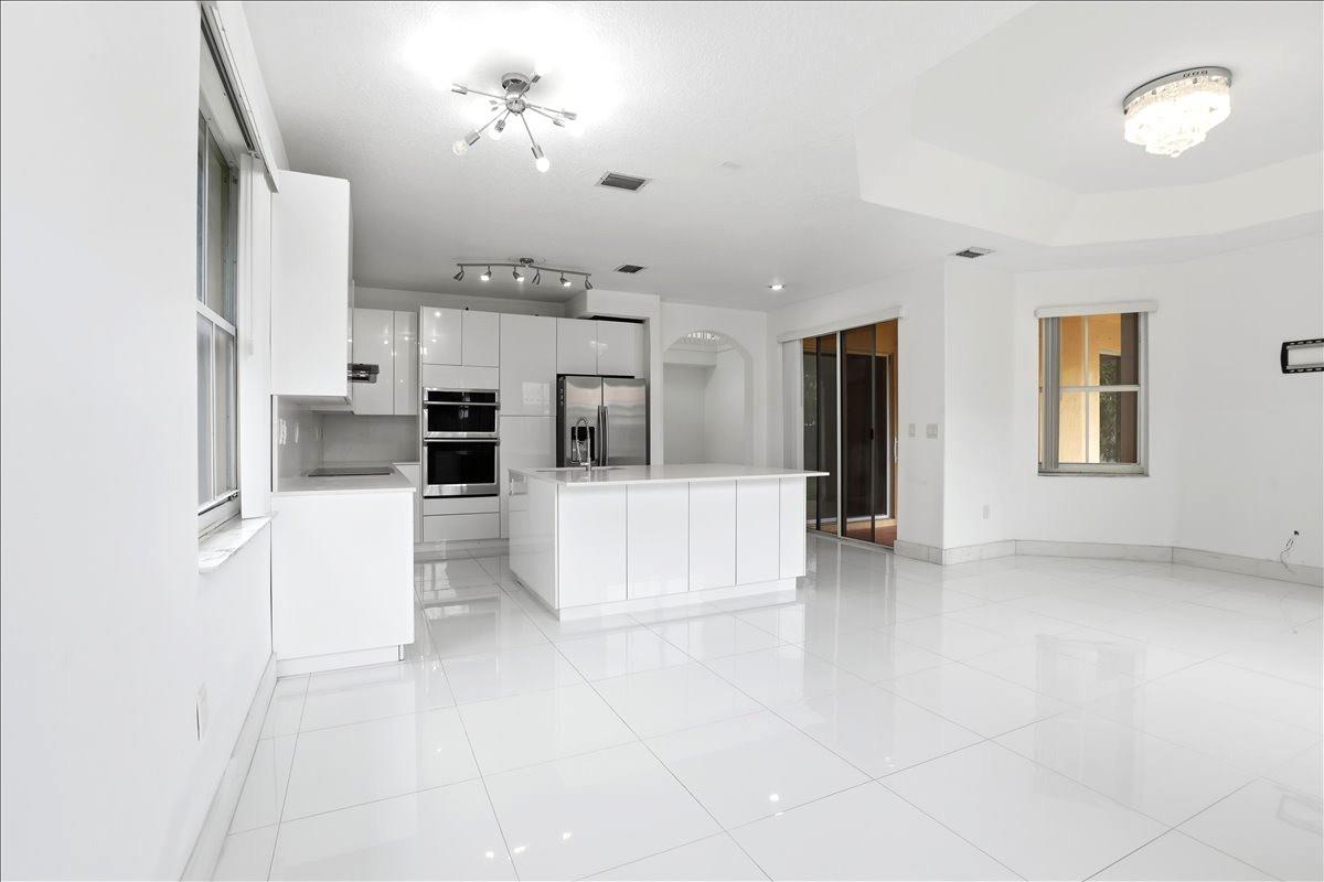 Nautica 164-36 B - Residential Lease