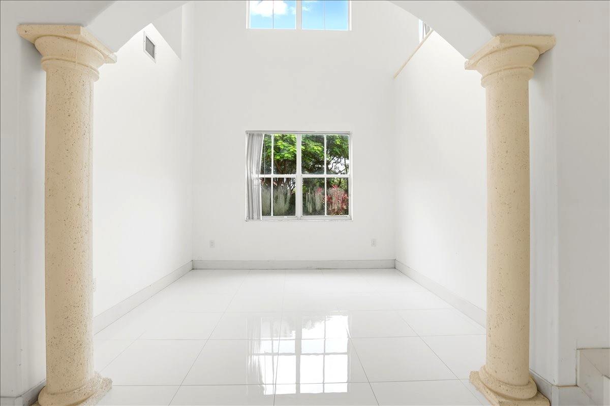 Nautica 164-36 B - Residential Lease