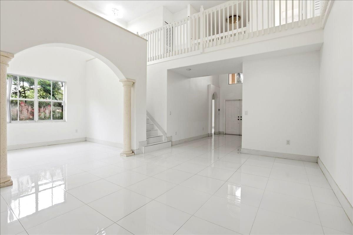 Nautica 164-36 B - Residential Lease
