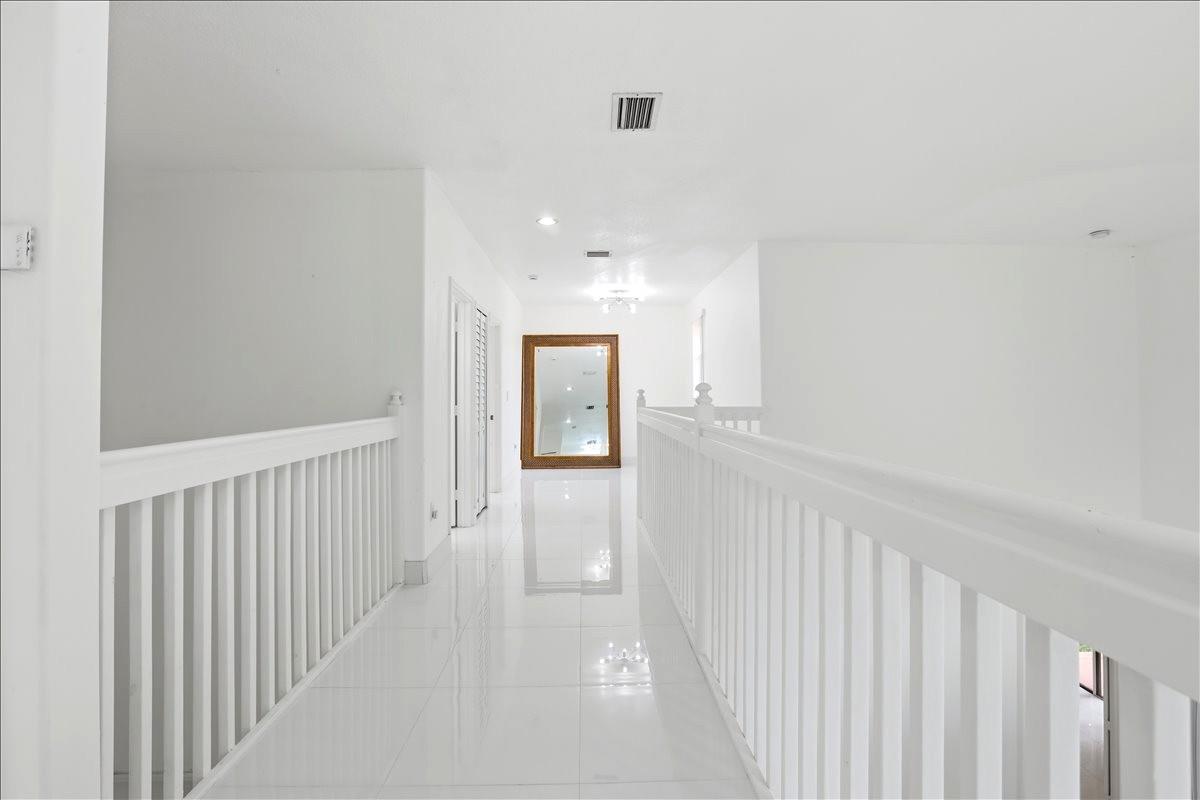 Nautica 164-36 B - Residential Lease