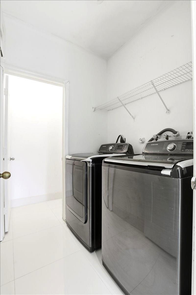Nautica 164-36 B - Residential Lease