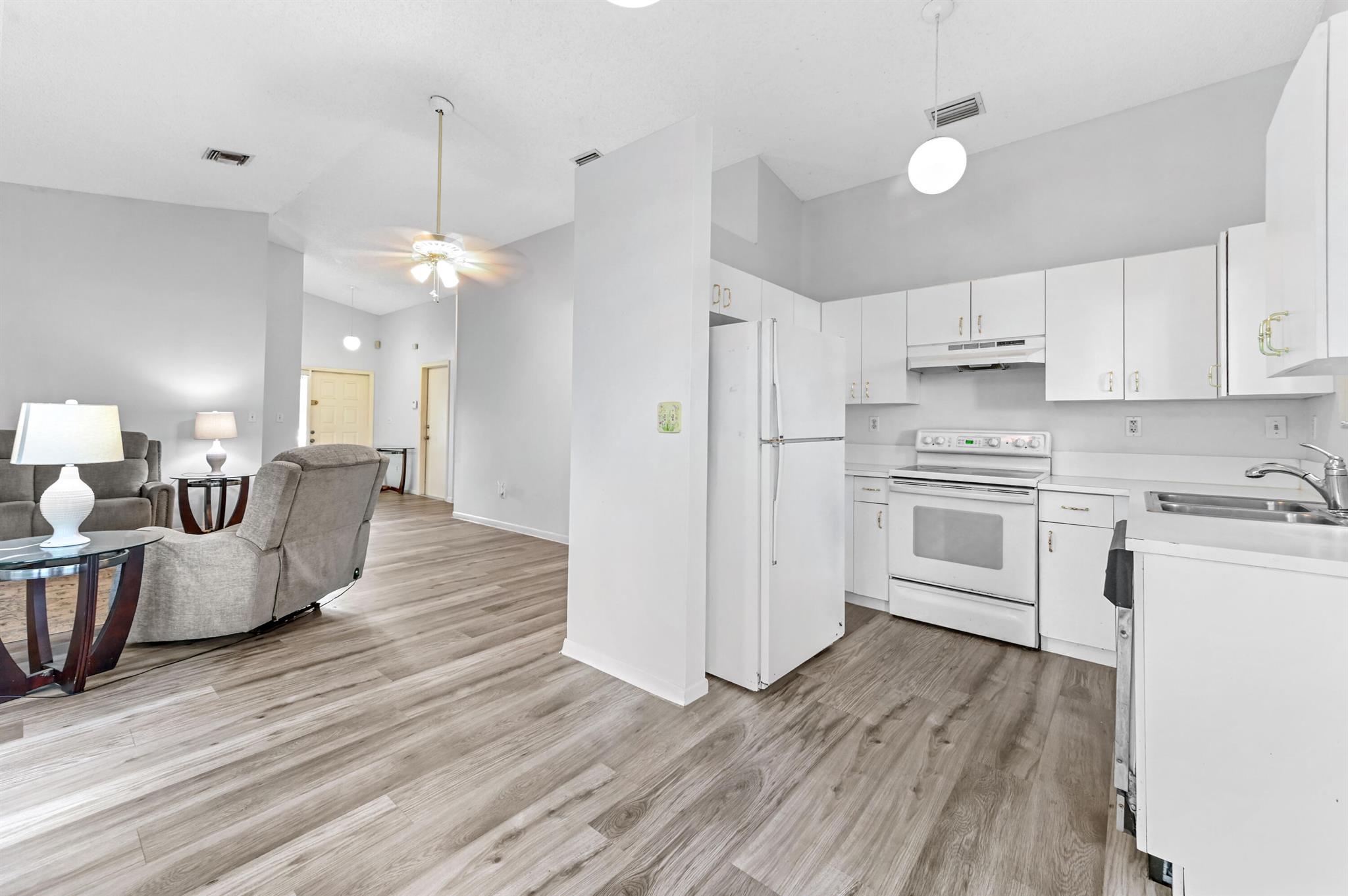 GATELAND RESIDENTIAL - Residential