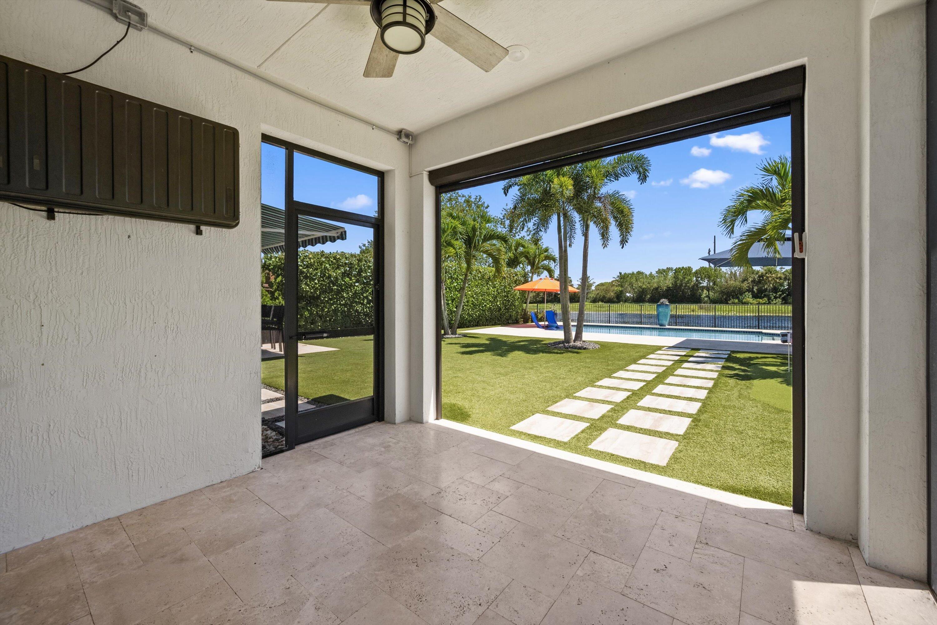 PALM MEADOWS ESTATES - Residential