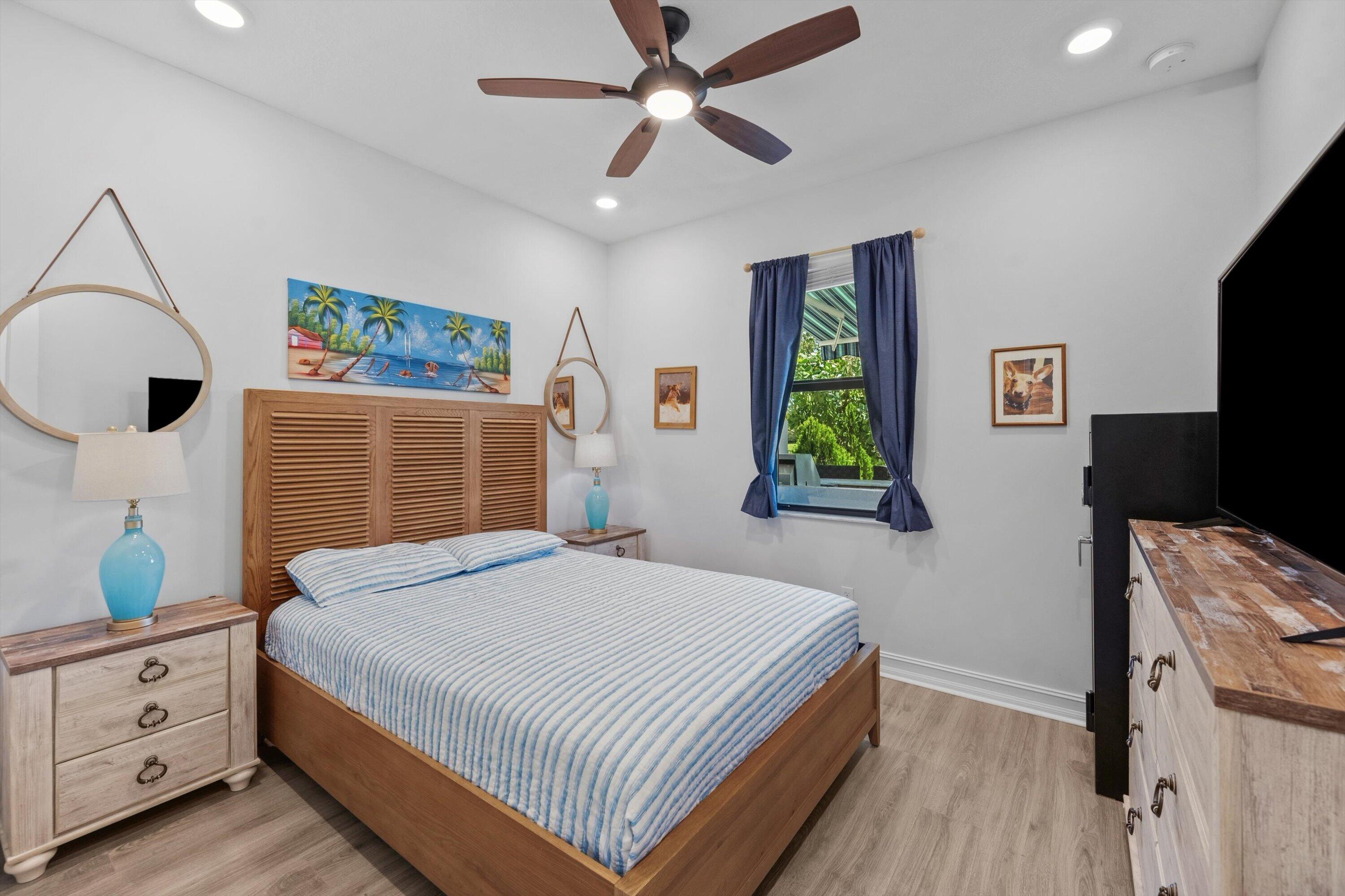 PALM MEADOWS ESTATES - Residential