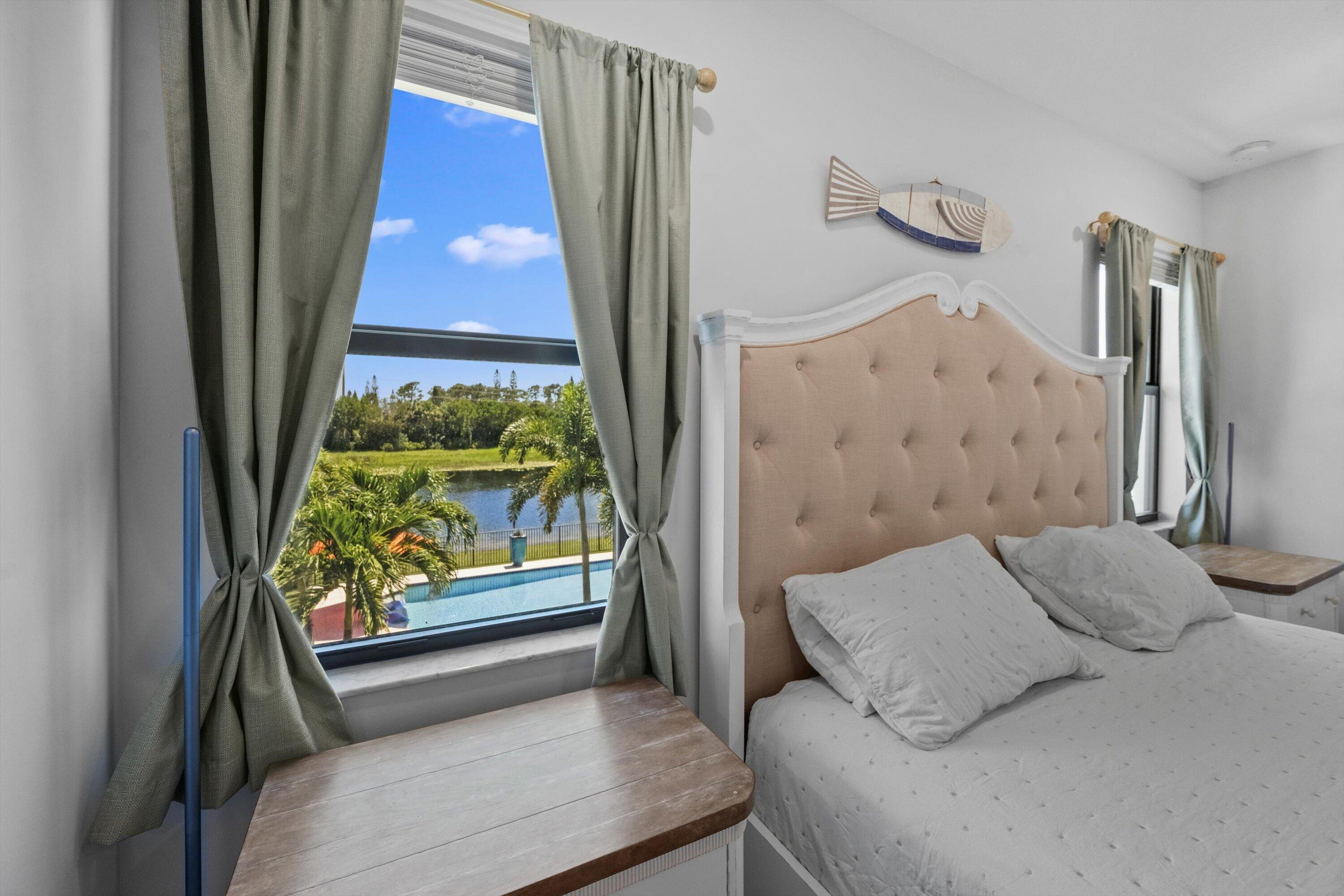 PALM MEADOWS ESTATES - Residential