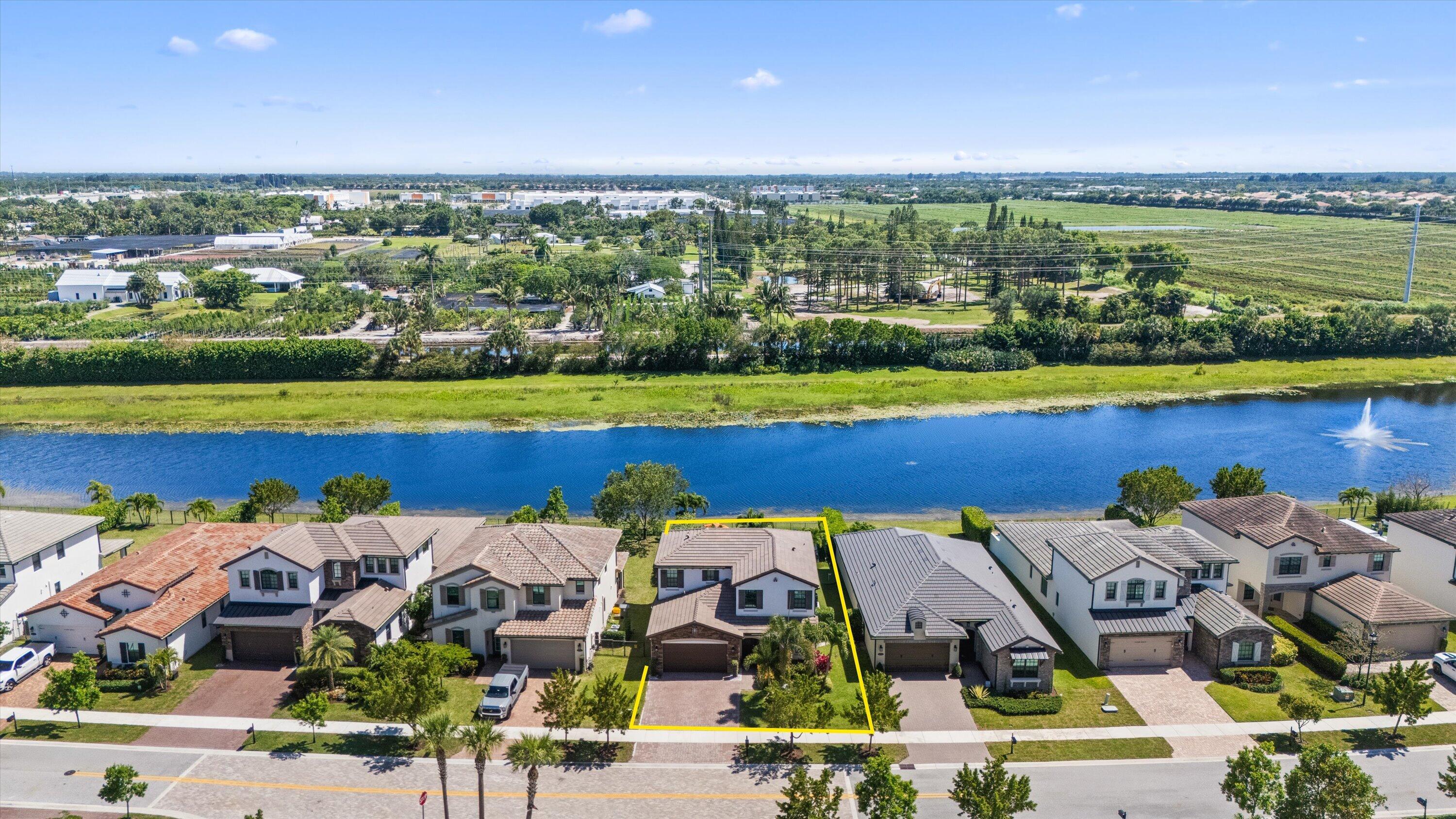 PALM MEADOWS ESTATES - Residential