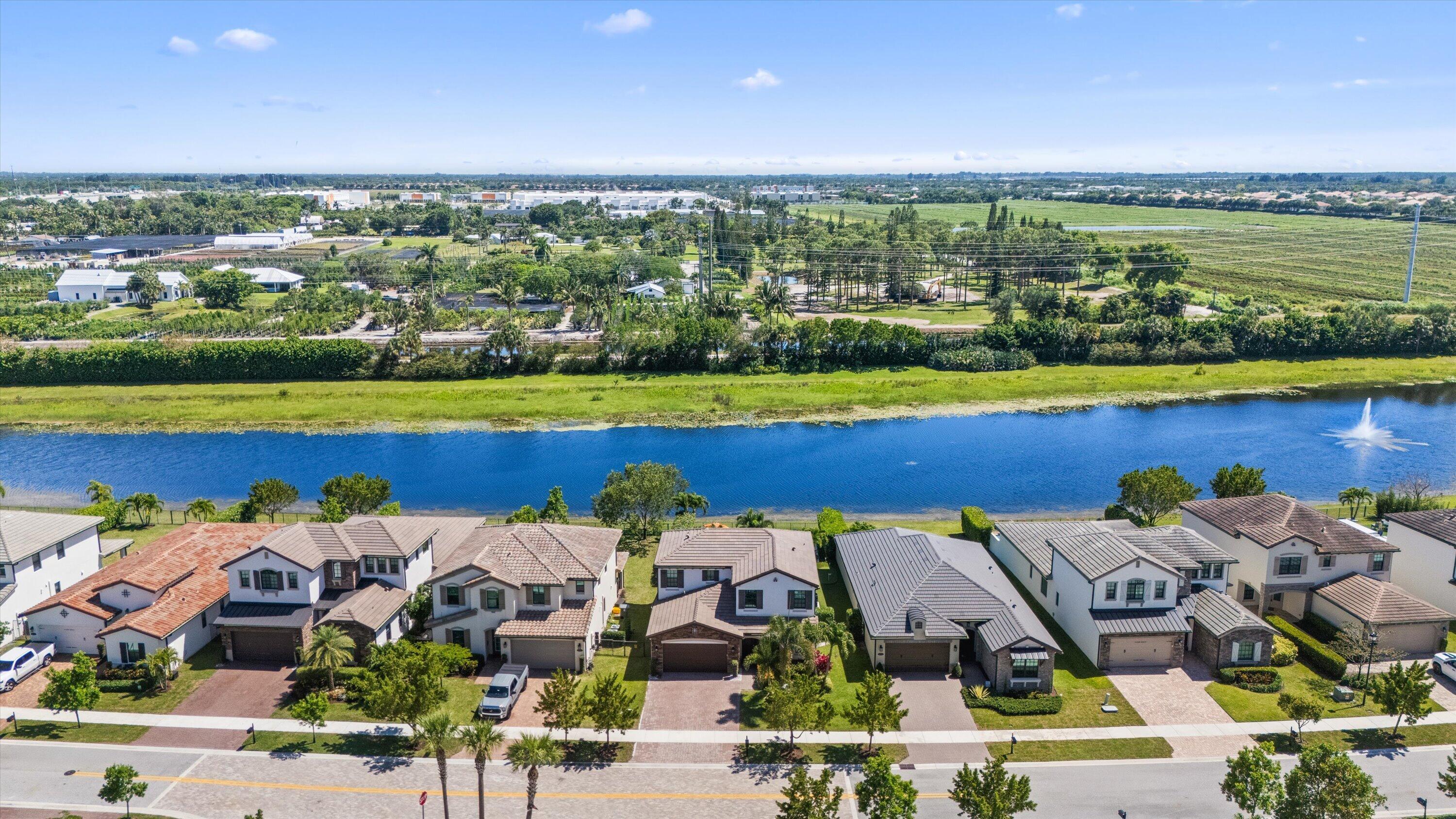 PALM MEADOWS ESTATES - Residential