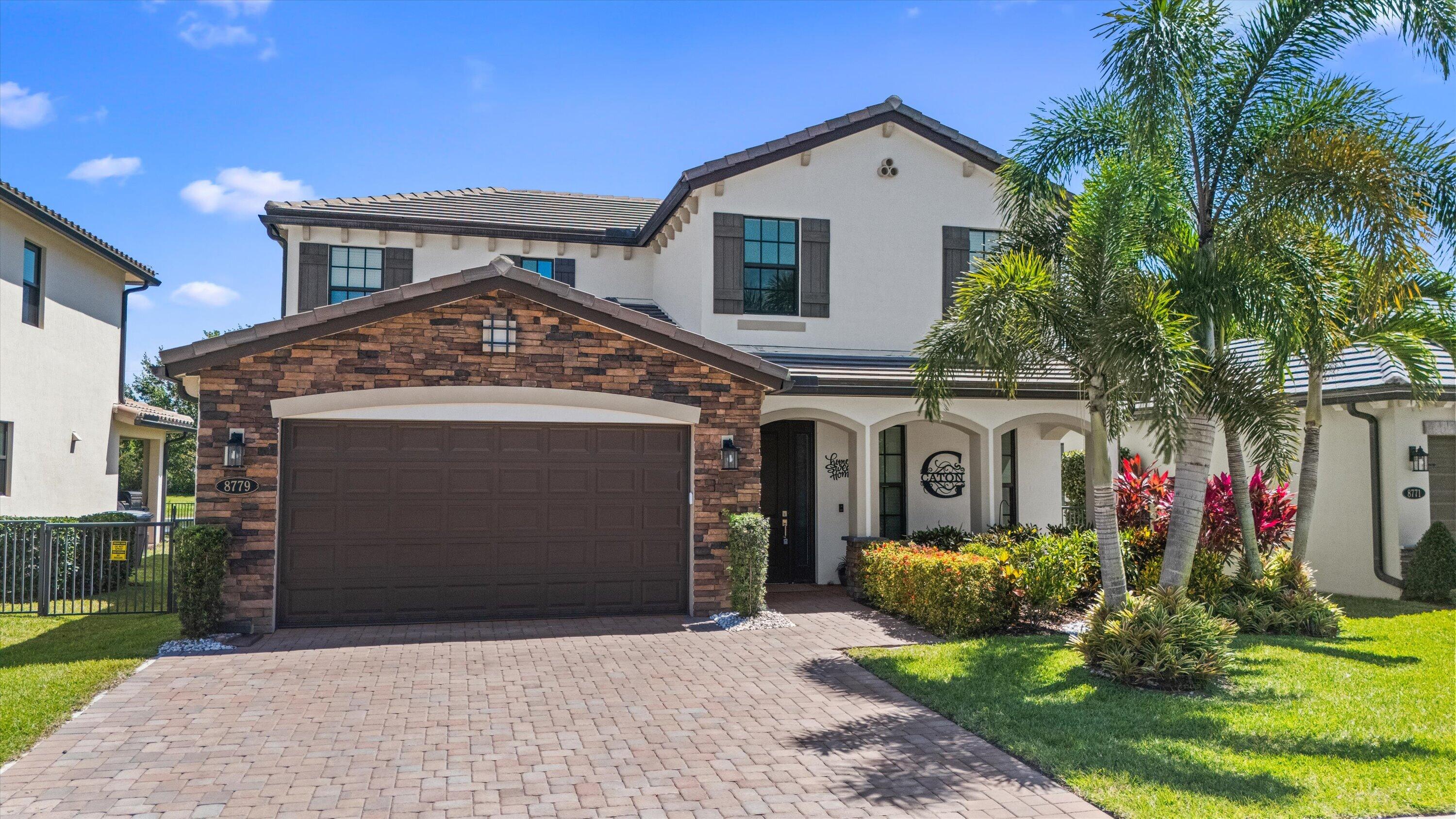 PALM MEADOWS ESTATES - Residential