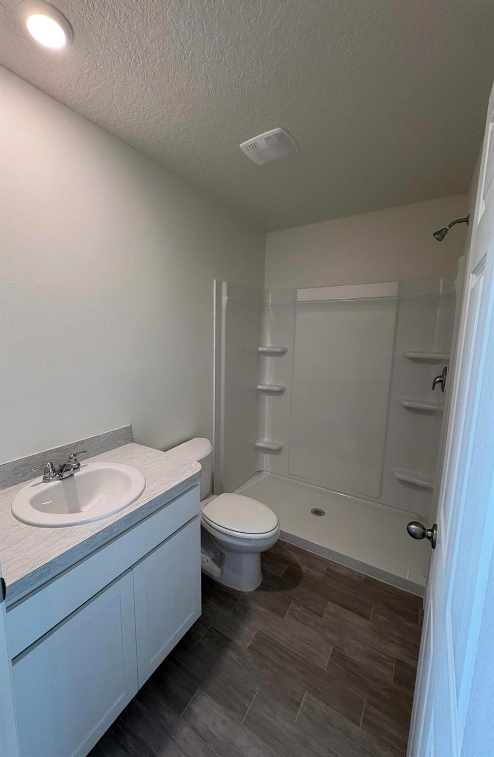 PORT MALABAR UNIT 18 - Residential Lease