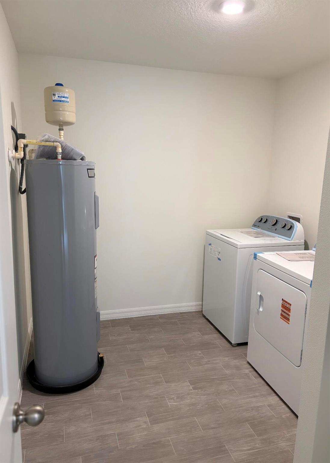 PORT MALABAR UNIT 18 - Residential Lease