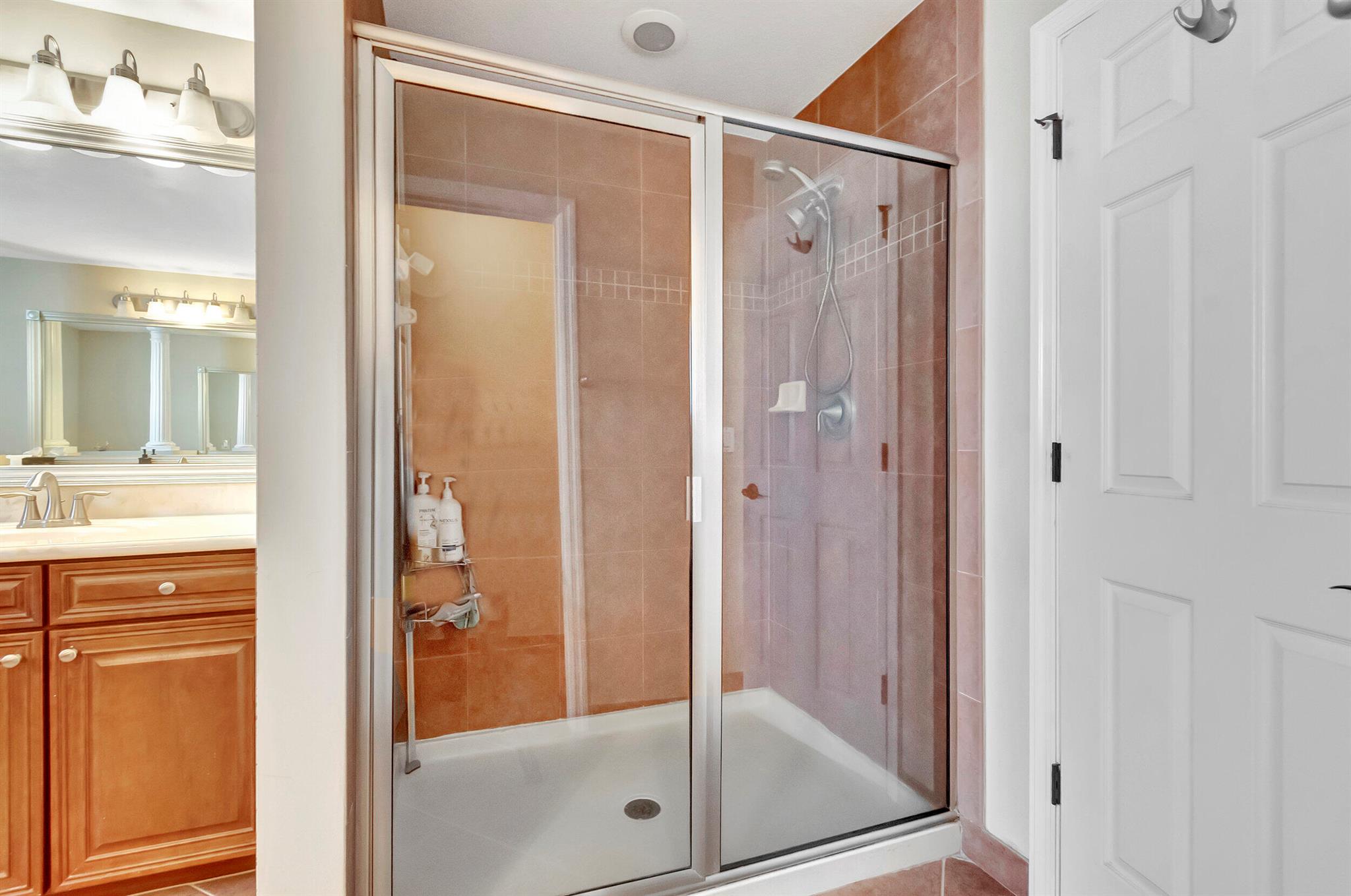 Oakmont Estates - Residential Lease