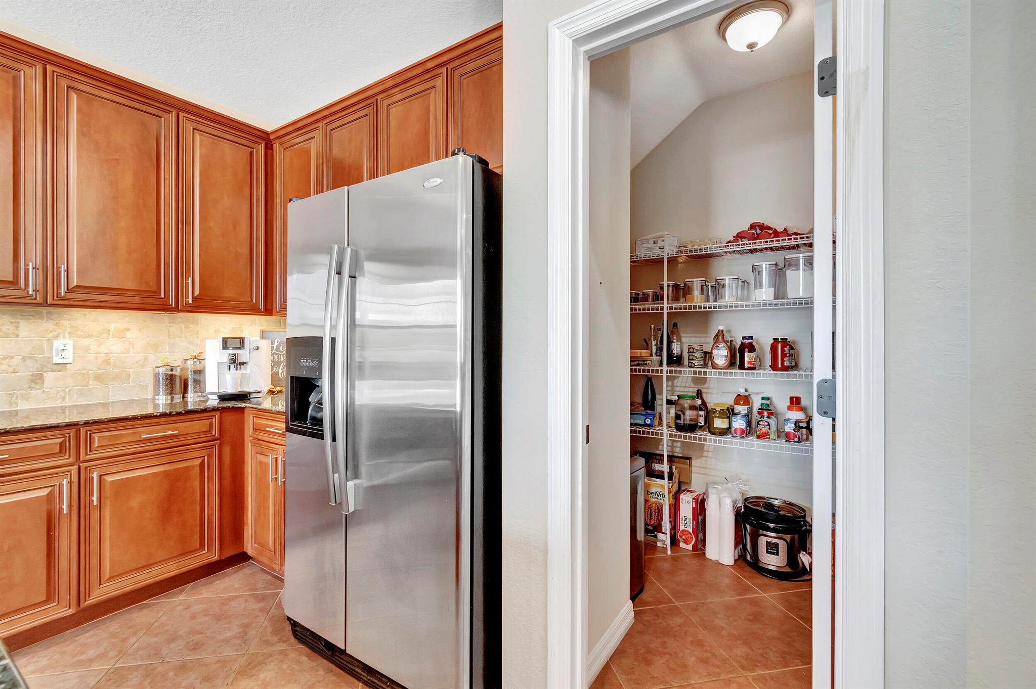 Oakmont Estates - Residential Lease