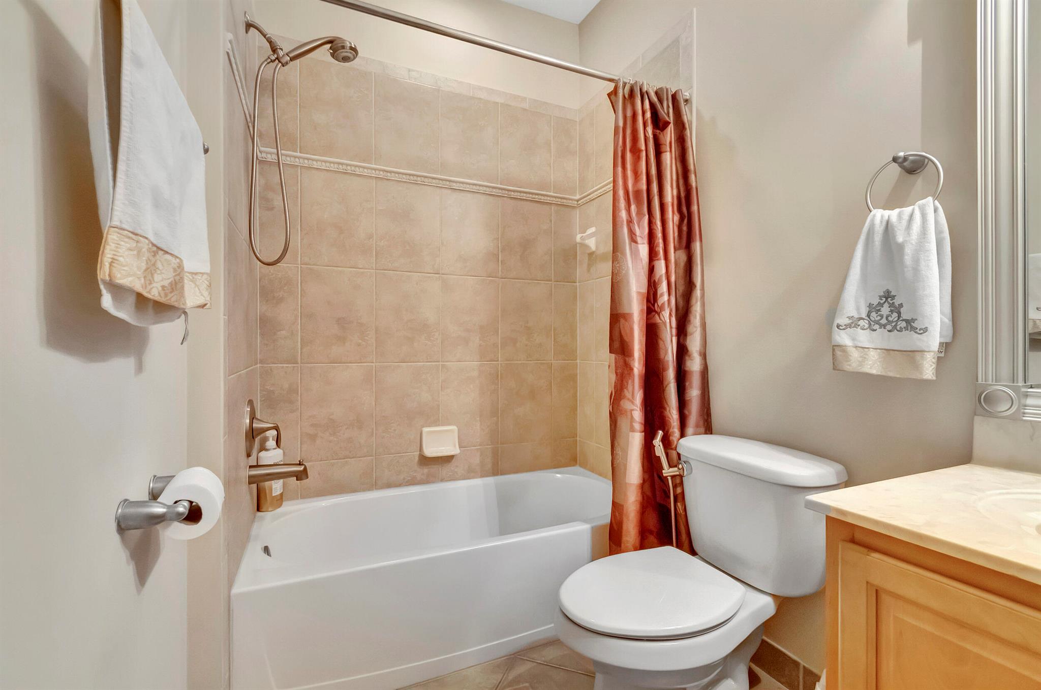 Oakmont Estates - Residential Lease