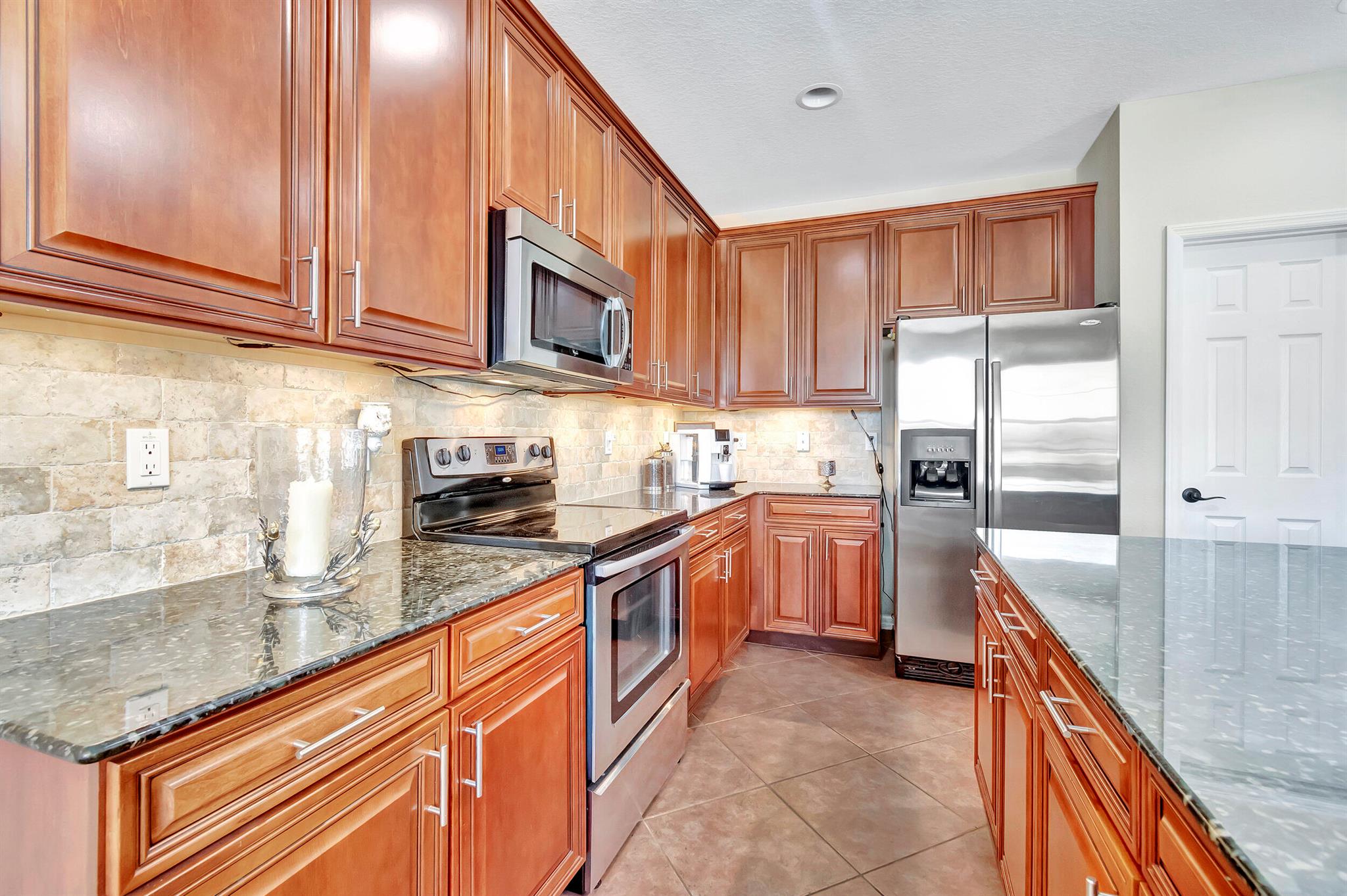 Oakmont Estates - Residential Lease