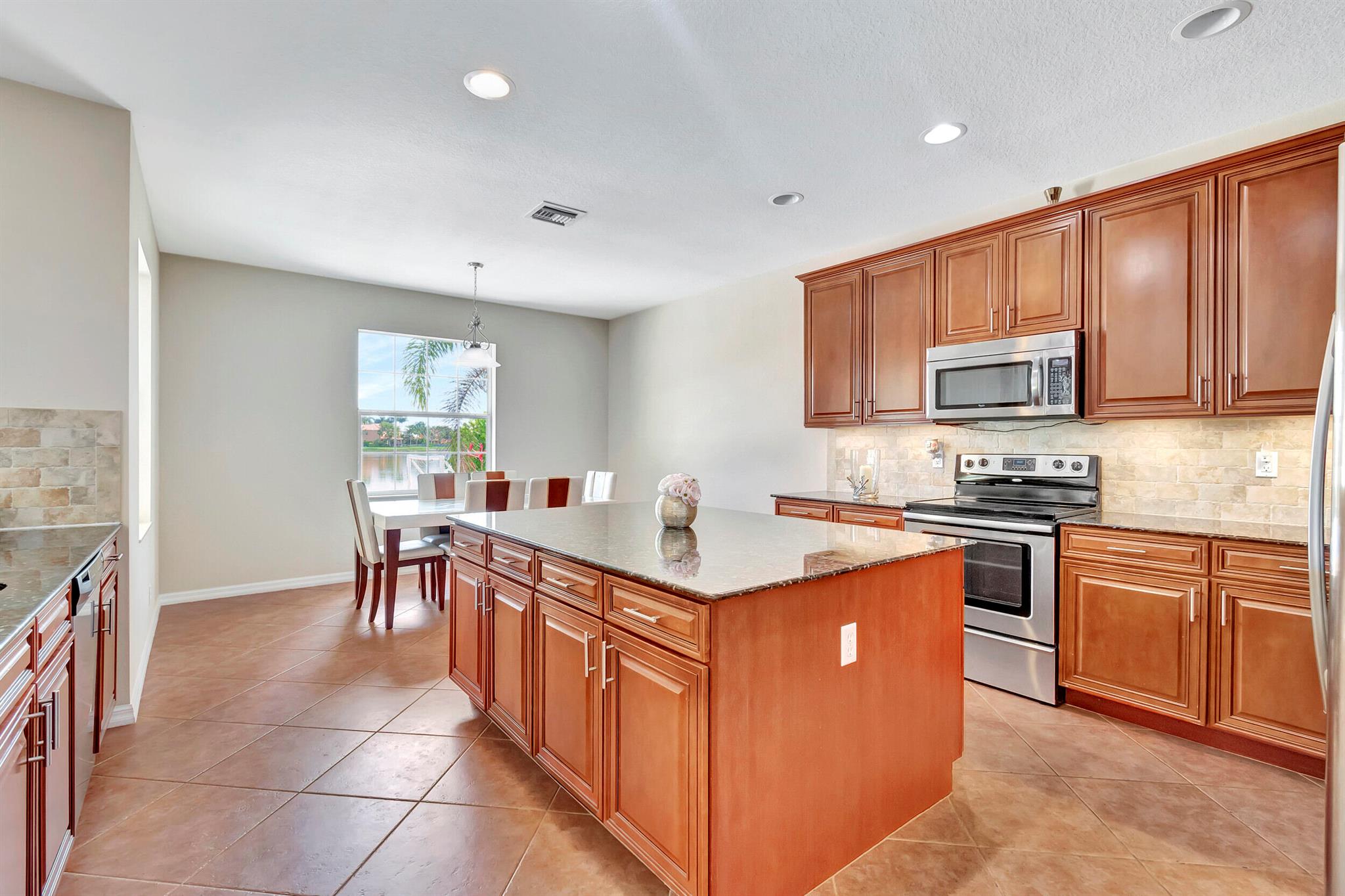 Oakmont Estates - Residential Lease