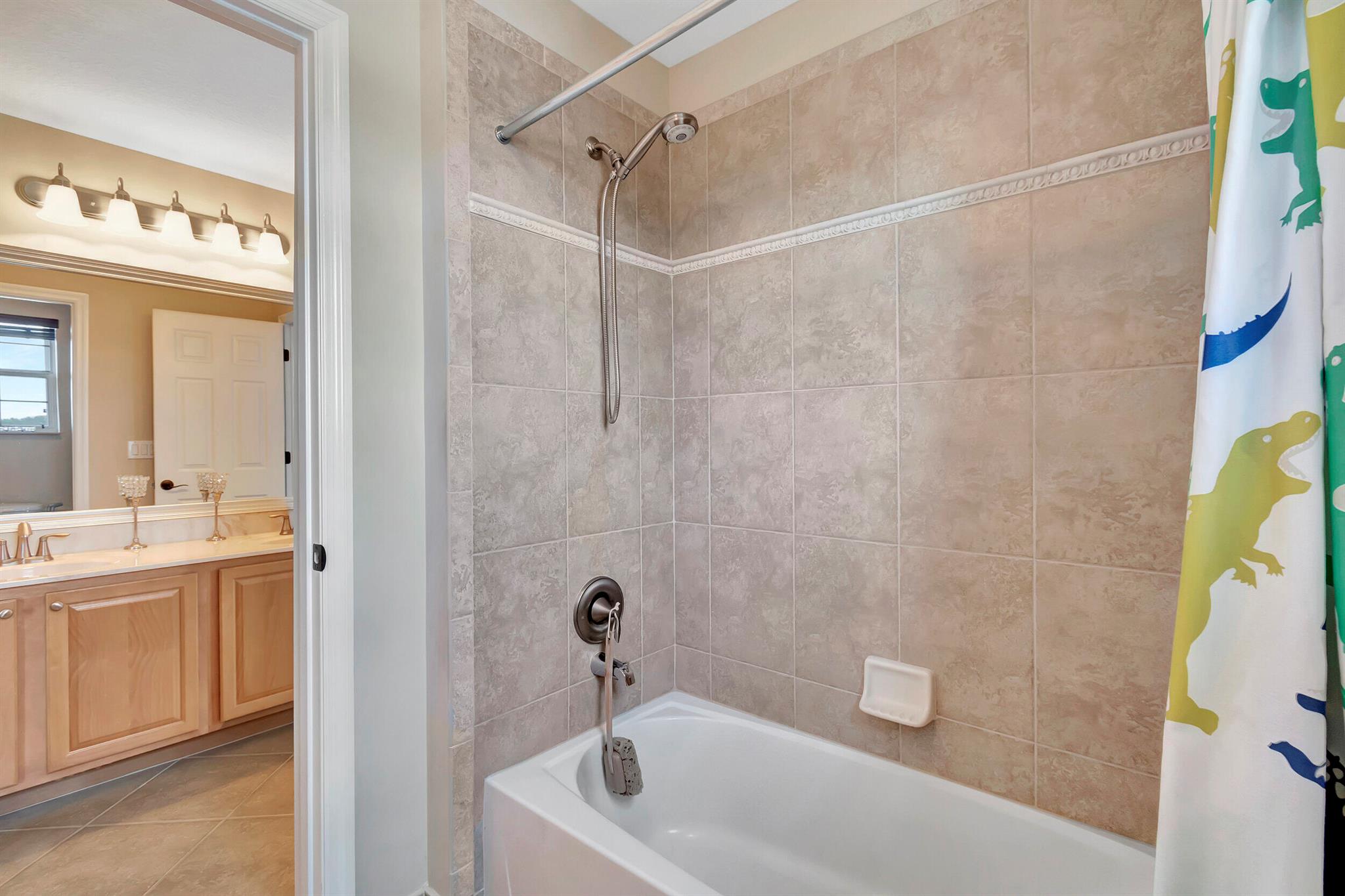 Oakmont Estates - Residential Lease