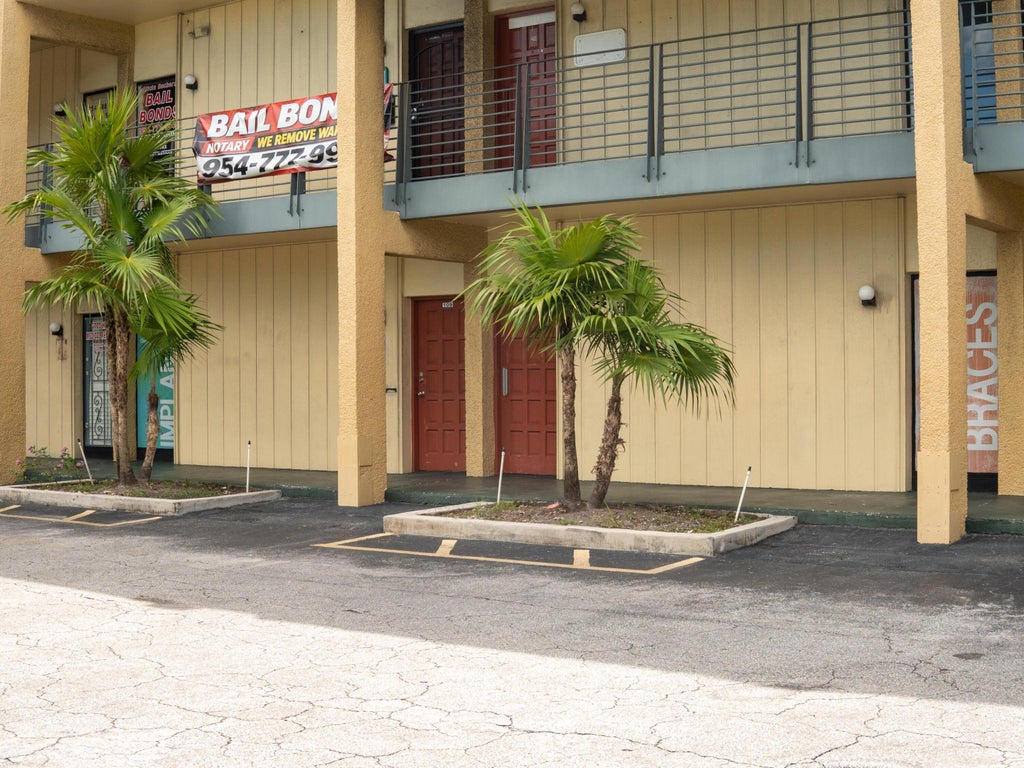 Photo of 2331 N STATE ROAD 7 #109, Lauderhill, FL 33313 (MLS # B26082927)