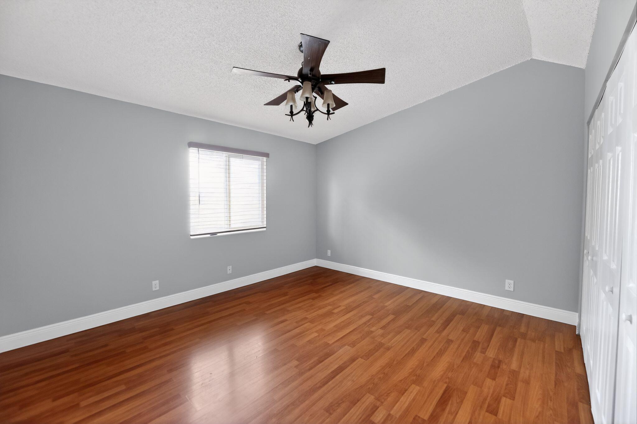 LAKES OF TARA UNIT 1 - Residential