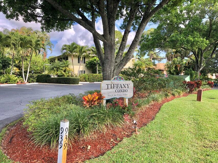 Lovely, FIRST floor corner unit featuring 2 bedrooms, 2 bathrooms, comes fully furnished. Enjoy the serene views of the garden from screened patio. Tile flooring in the entrance hallway, kitchen and bathrooms. Laminate flooring in the other parts of the home. Complete accordion shutters for hurricane protection. Freshly Painted. AC 2021This condo is a 55+ community with only 12 units. It is located close to shopping, restaurants, beaches and downtown Stuart.