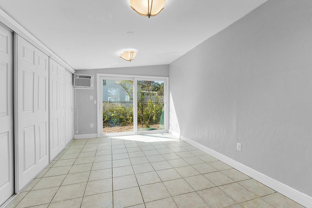 EASTVIEW GARDENS - Residential