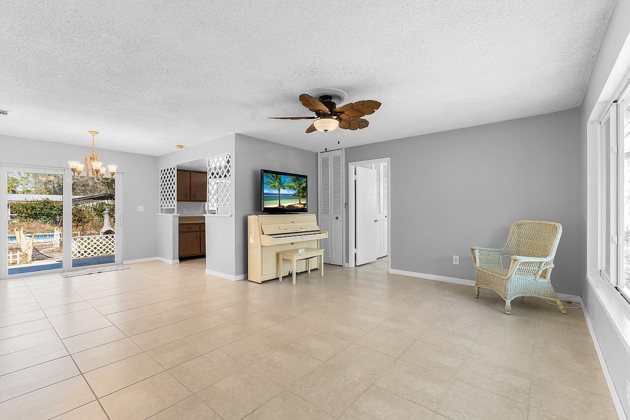 EASTVIEW GARDENS - Residential