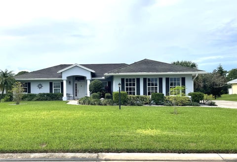 Photo of 4391 GATOR TRACE Lane, Fort Pierce, FL 34982 (MLS # B26083795)