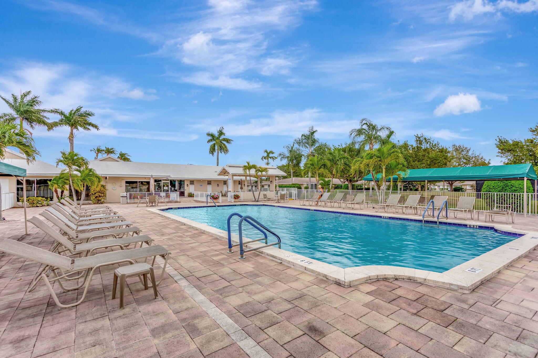 Boca Lakes Condo - Residential