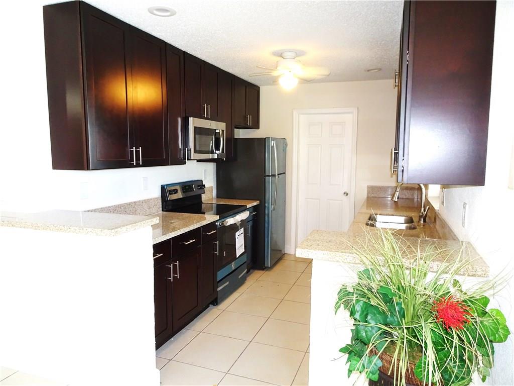 Bonnie Loch 50-16 B - Residential