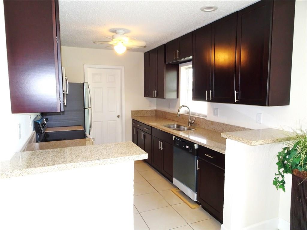 Bonnie Loch 50-16 B - Residential