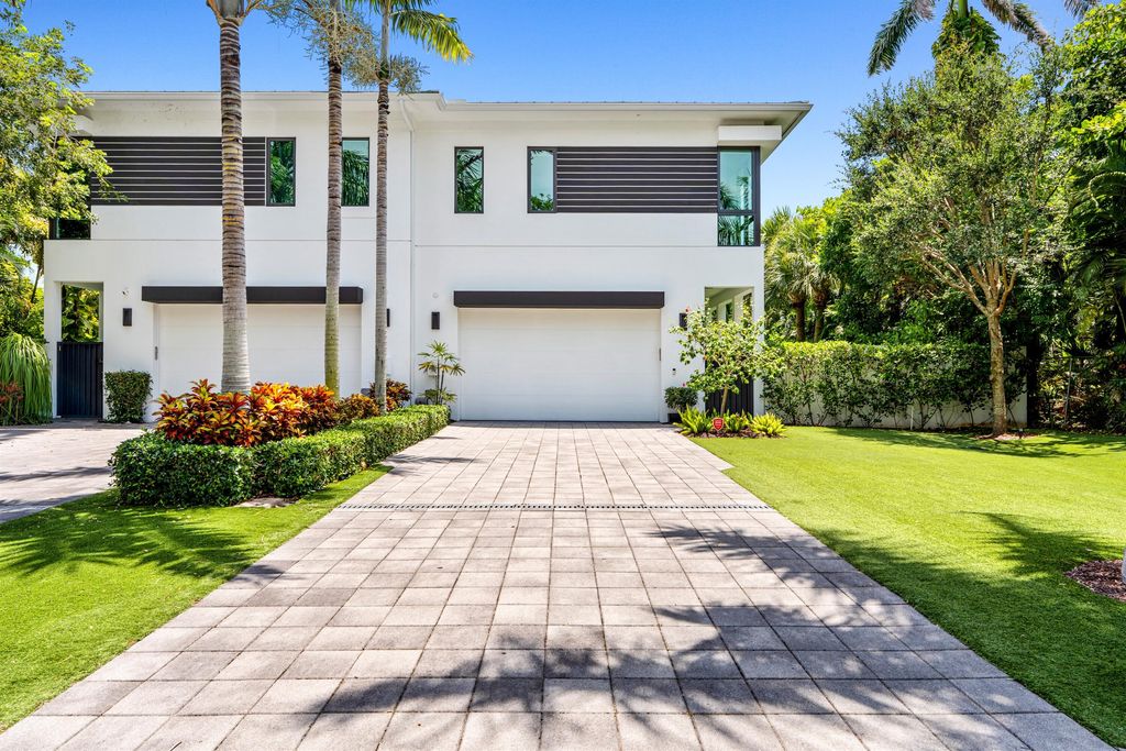Photo of 904 BOND Way, Delray Beach, FL 33483 (MLS # B26056985)