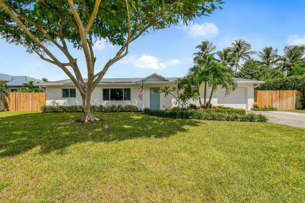 Photo of 4879 SE Horseshoe Point Road, Stuart, FL 34997 (MLS # R11125225)