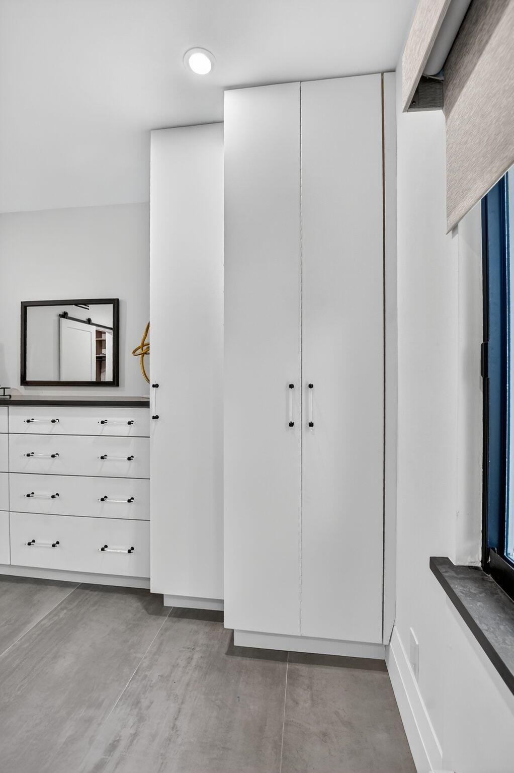 COVE BEACH CLUB - Residential Lease