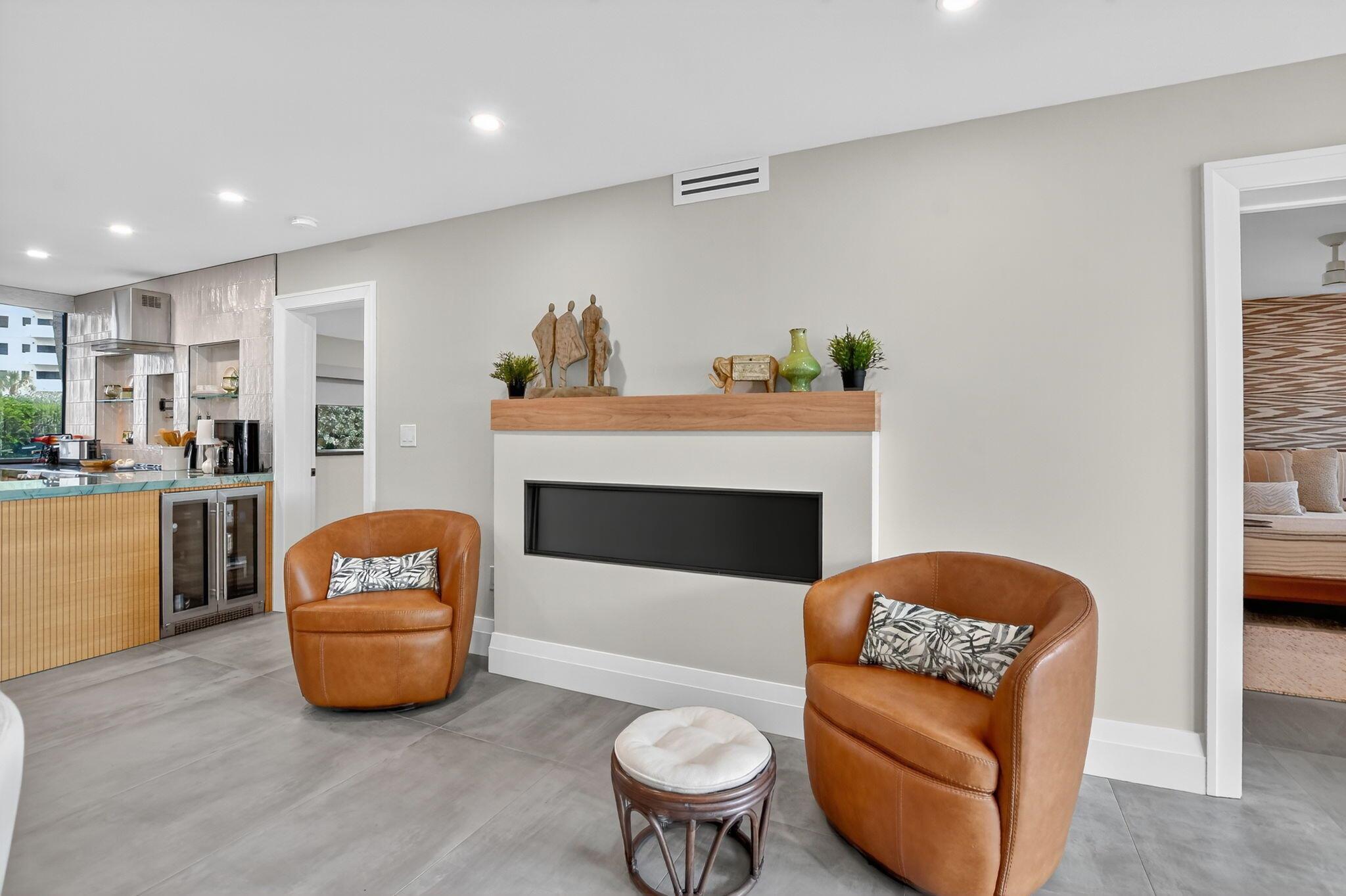 COVE BEACH CLUB - Residential Lease