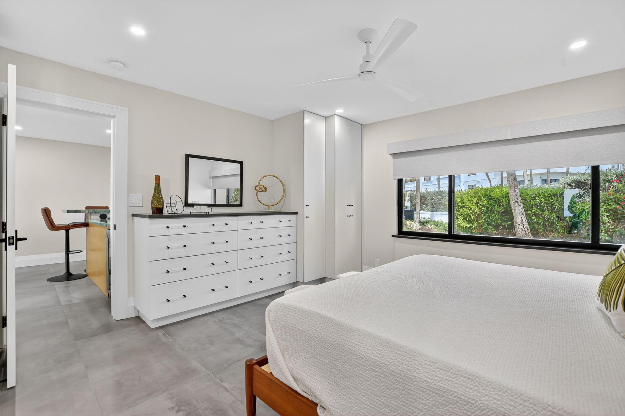 COVE BEACH CLUB - Residential Lease